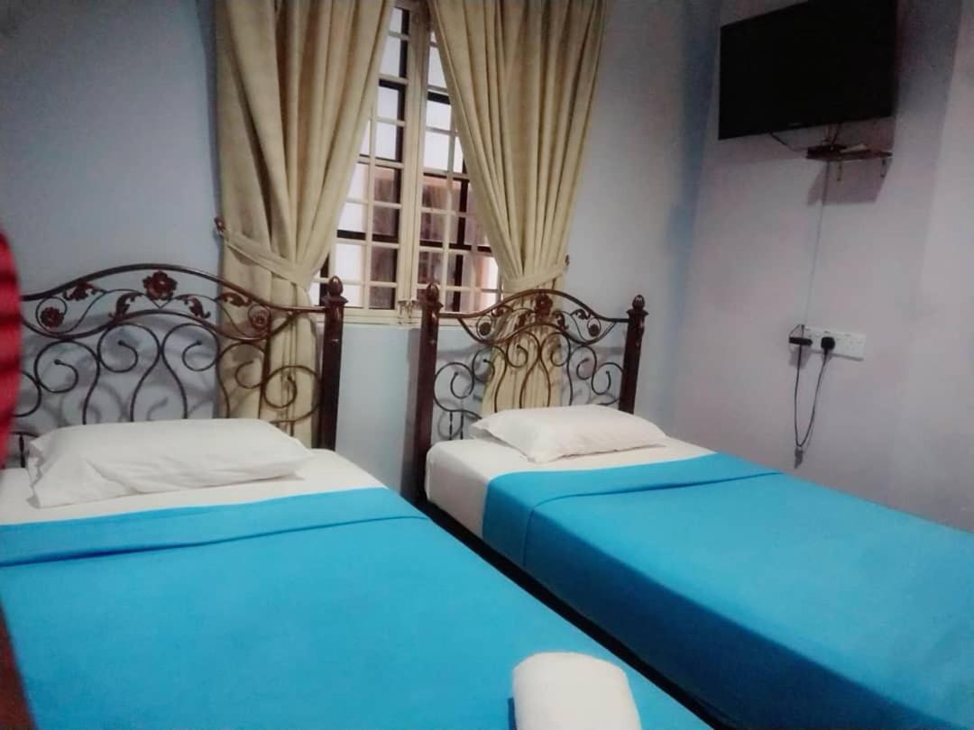 Kanza Beach Inn Marang Bagian luar foto