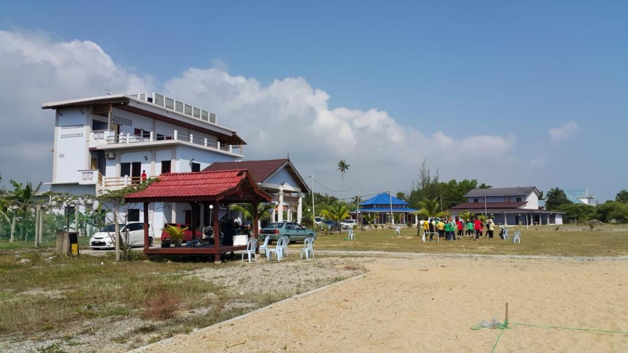 Kanza Beach Inn Marang Bagian luar foto