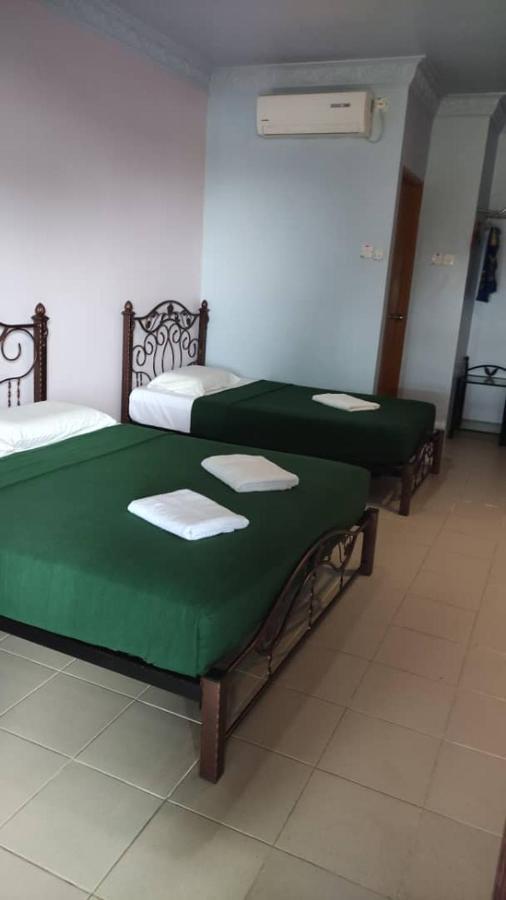 Kanza Beach Inn Marang Bagian luar foto